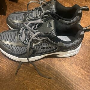 Avia Men's Black and Gray Athletic Shoes